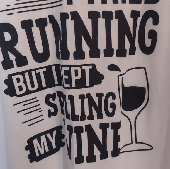 Women's Graphic Design T-shirt Size XL - Picture 3 of 5